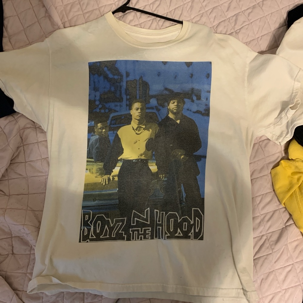 Graphic tee